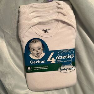 GERBER 4 ONE PIECE BABY SOFT ONESIES